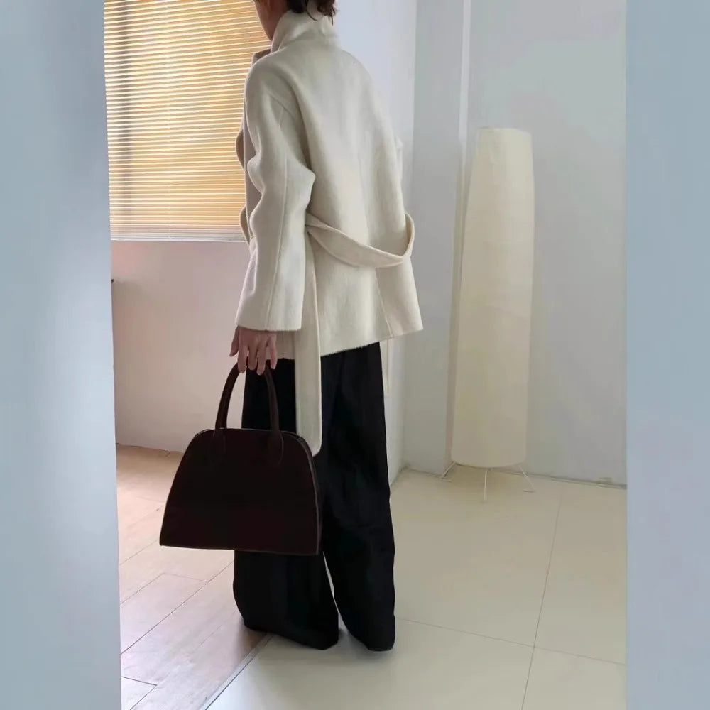 Celestina | Cappotto moderno in pregiata lana