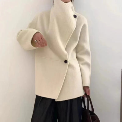 Celestina | Cappotto moderno in pregiata lana