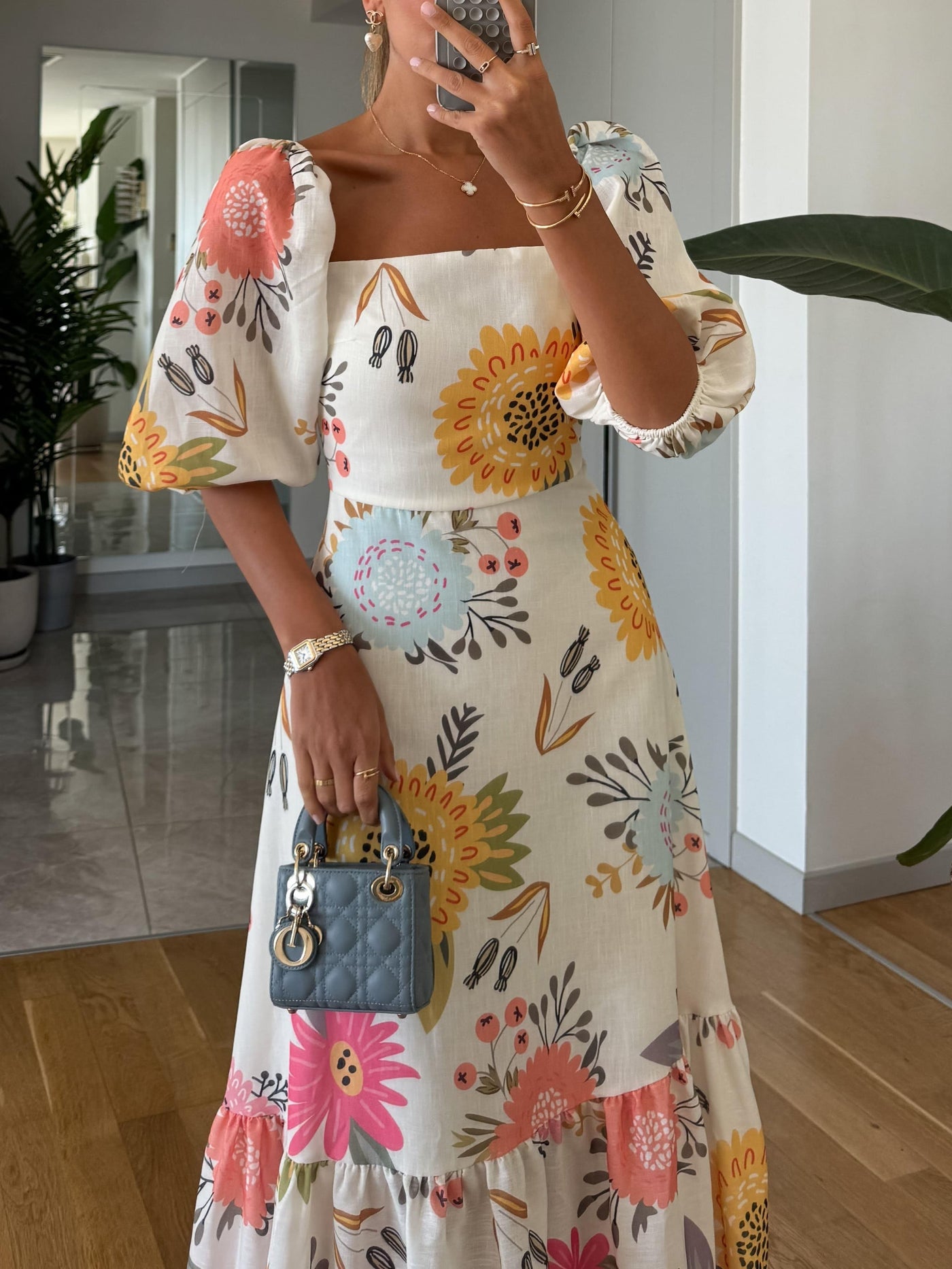 Elisa™ | Abito midi floreale con scollo quadrato