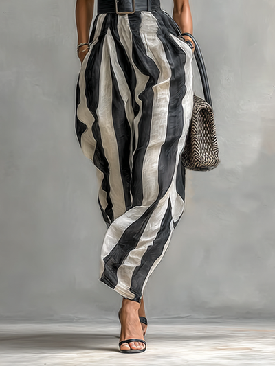 Abito Maxi in Chiffon con Collo Alto e Maniche Corte