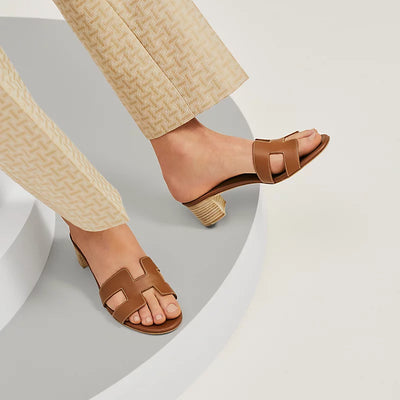 AURORA | Sandali Oasis dal design elegante e raffinato